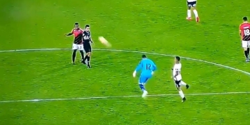Arbitro Nicolás Galló pensó que le lanzaron un balonazo
