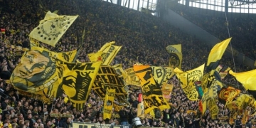 Hinchas del Borussia Dortmund donaron dinero a restaurantes y bares