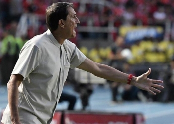Alexandre Guimaraes: “Desplegamos un juego que representó al hincha de América”