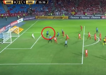 La polémica en el primer gol que recibió América en la derrota con Gremio