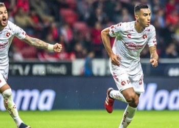Primer gol de Christian Rivera con el Club Tijuana, ¡y clasificación a una final!
