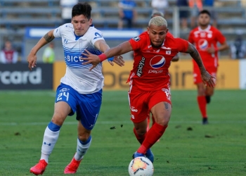 Duván Vergara criticó a hinchas de Universidad Católica: «eso no puede pasar»