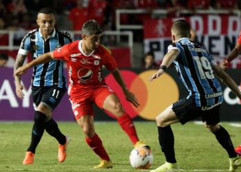 Tulio Gómez responde a demanda de Matías Pisano a América de Cali