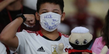 Flamengo presenta su gel antibacterial para combatir el COVID-19