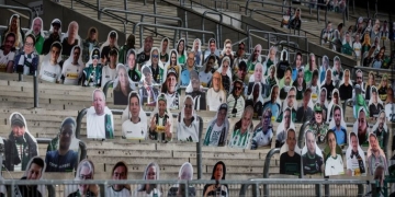 ¡Borussia Mönchengladbach llenará su estadio con hinchas de cartón!