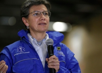 Casi llorando. Claudia López y la situación de Bogotá por el coronavirus