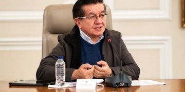 «Cuarentena flexible»: la propuesta de Fernando Ruiz, ministro de Salud