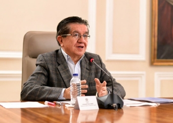 Ocho hombres y una mujer murieron a causa del nuevo coronavirus en Colombia