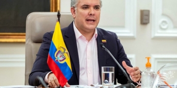 Iván Duque no ve claro aún el regreso del fútbol colombiano