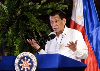 Orden de Rodrigo Duterte para controlar a los que violen la cuarentena en Filipinas: «Disparen a matar»