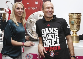 Arjen Robben sobre el coronavirus que sufrió su esposa: “Lo peor fue la presión que sentía en el pulmón”