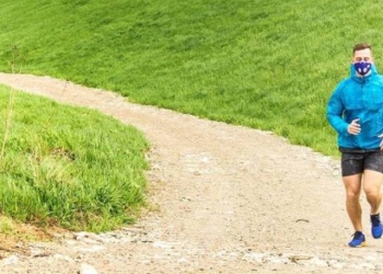 ¿Se puede hacer ejercicio, trotar o correr con tapabocas?