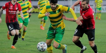 Presidente de Bielorrusia defiende continuidad del fútbol: “Mejor morir de pie, antes que vivir de rodillas”