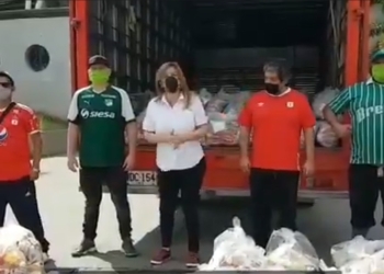 Hinchas de Deportivo Cali y América reciben juntos mercados de la Gobernación del Valle