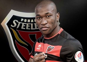 Manuel Palacios, primer futbolista colombiano que volverá a competencia