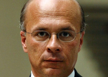 Carlos Antonio Vélez: «Por supuesto que no me gusta vivir en mamertolandia»