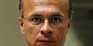 Carlos Antonio Vélez: «Por supuesto que no me gusta vivir en mamertolandia»