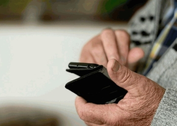 VER si es beneficiario del Ingreso Solidario y deje el número de su teléfono celular