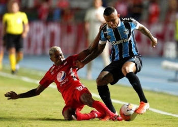 Por coronavirus falleció abuelo de Everton, el futbolista brasilero de Gremio