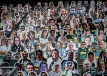 Bundesliga: Mönchengladbach y sus hinchas de cartón