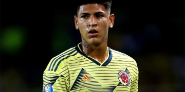 Fiorentina ya habría descartado la opción de fichar a Jorge Carrascal