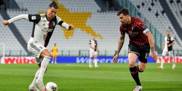 El impresionante minuto de silencio en Juventus FC vs. AC Milan de Copa Italia 2019-20