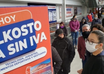 ¡Alkosto y su fila virtual en el Día sin IVA del 19 de junio!