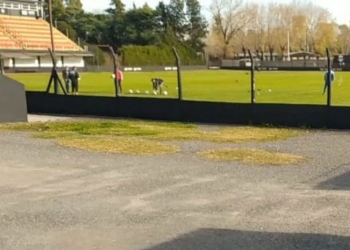Deportivo Riestra, ¡el equipo argentino que se entrenó rompiendo la cuarentena!