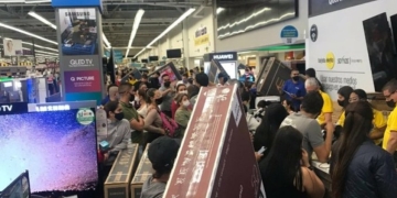 Día sin IVA entre tumultos y aglomeraciones: ¿Y el Covid-19?