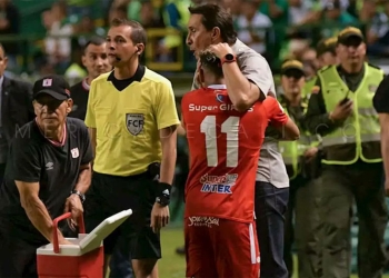 Más nostalgia en América de Cali: Guimaraes responde al mensaje de Duván Vergara