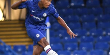 Faustino Asprilla y la fallida incentivación a los argentinos en las Eliminatorias al Mundial 2002