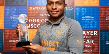 En medio de rumores de su salida, Rangers FC premió a Alfredo Morelos
