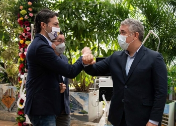 Daniel Quintero, alcalde de Medellín, informó que dio positivo para COVID-19