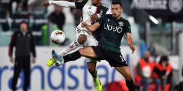 Juan Guillermo Cuadrado, inicialista en Milan vs. Juventus de Serie A 2019-20