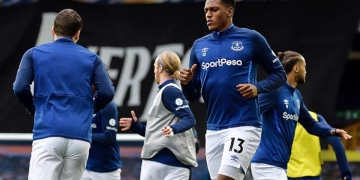 Yerry Mina actuó los 90 minutos en el empate de Everton en la Premier League 2019-20