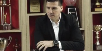 América de Cali presentó a Juan Cruz Real como DT