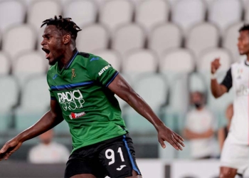 Duván Zapata marcó su séptimo gol ante Juventus
