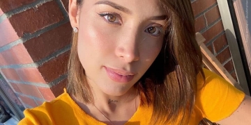 Luisa Fernanda W presume su embarazo en sensual vestido de baño