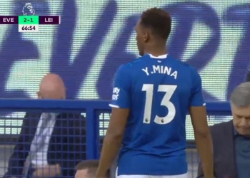 Yerry Mina regresó en triunfo de Everton sobre Leicester City en la Premier League