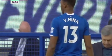 Yerry Mina regresó en triunfo de Everton sobre Leicester City en la Premier League