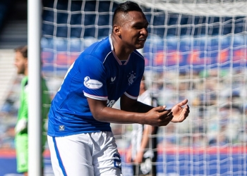 Alfredo Morelos hizo doblete para Rangers FC en la Scottish Premiership 2020-21