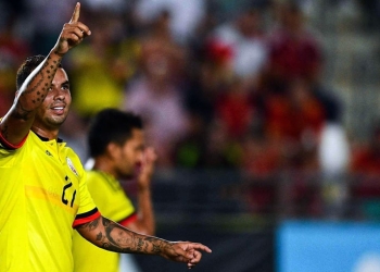 Edwin Cardona viaja a Argentina y ya lo esperan en Boca Juniors
