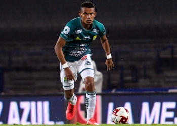 William Tesillo, del León FC, se recupera del COVID-19 en México