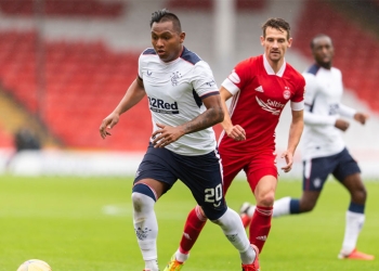 Alfredo Morelos debuta con asistencia en nueva temporada con Rangers