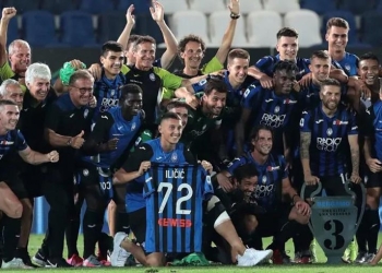 Atalanta, homenaje a Josip Ilicic y foto con su esposa