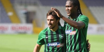 Hugo Rodallega todavía no vuelve al fútbol colombiano. ¡Renovó en Denizlispor!