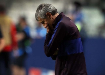 Josep Maria Bartomeu confirmó la salida de Quique Setién del Barcelona