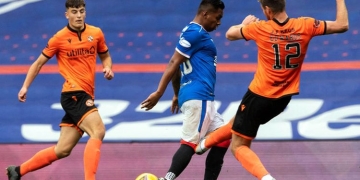 Después de muchas críticas, Steven Gerrard defendió a Alfredo Morelos