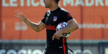 Atlético de Madrid informó del positivo por COVID-19 de Diego Simeone