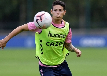 Descanso para James Rodríguez en Fleetwood Town vs. Everton FC